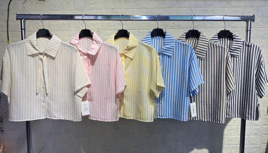 CAMICIA CORTA A RIGHE CON FINTA CRAVATTA