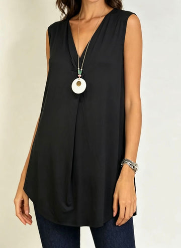MAGLIA CURVY LOS SANTOS CON COLLANA