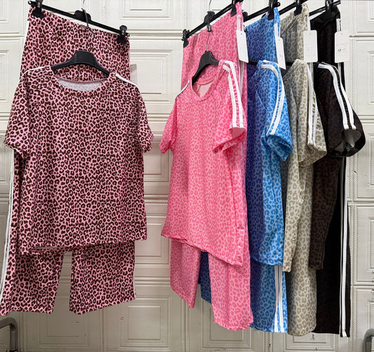 COORDINATO ANIMALIER CON BANDE