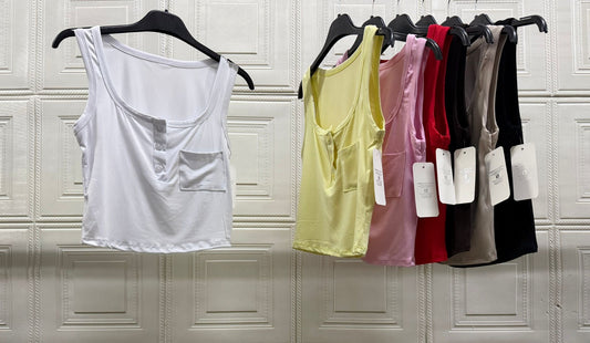 MAGLIA GIRO MANICA CON BOTTONCINI E TASCHINO