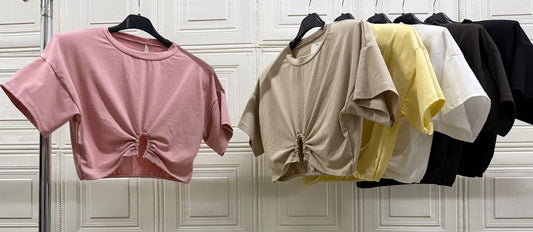 MAGLIA CORTA CON FERMO A CERCHIO IN VITA