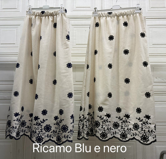 GONNA FANTASY CON RICAMI A FIORE