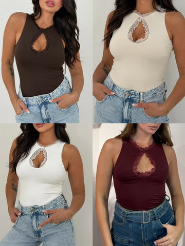 BODY CON BUCO IN PIZZO AL PETTO
