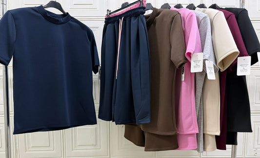 COORDINATO CON DOUBLE COLOR BERMUD TINTA UNITA
