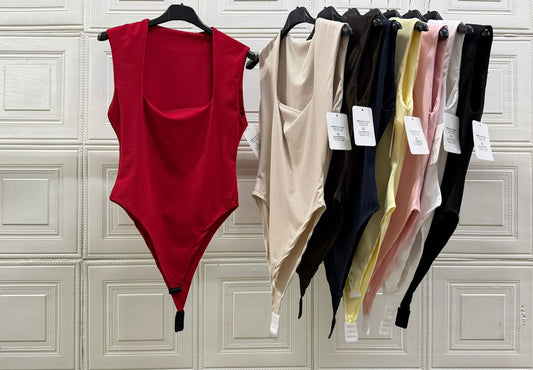 BODY CON COLLO QUADRATO SPECIAL
