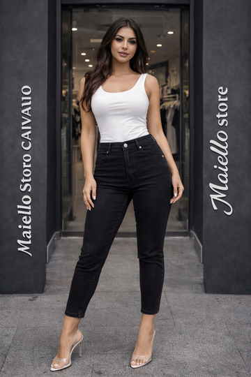 JEANS ELASTICO BLACK MODELLO CAPRI