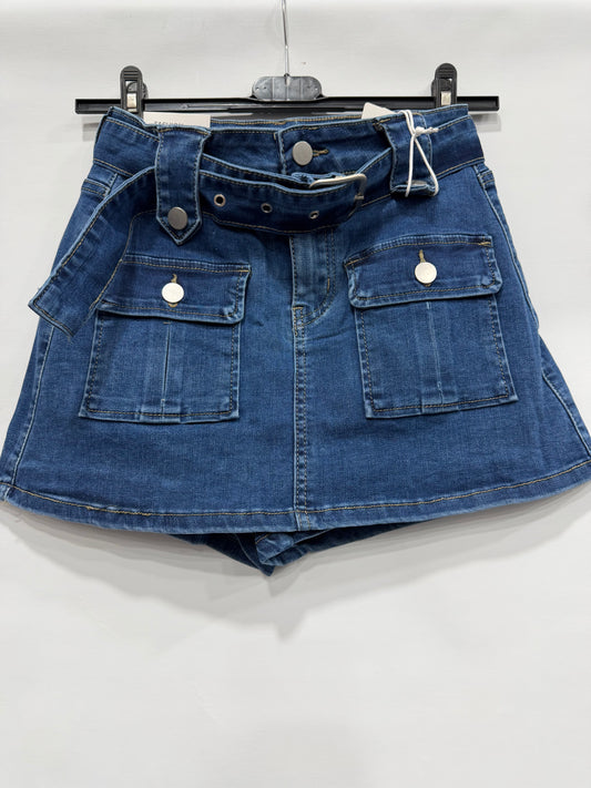 PANTAGONNA DI JEANS CON TASCONI E CINTURA