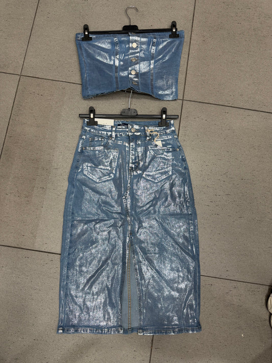 COORDINATO CON TOP E PANTALONE DI JEANS 3/4 LUCIDO GRATINATO