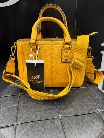 BORSA ANDREA