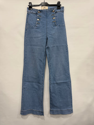 JEANS A PALAZZO CON BOTTONI ARGENTATI