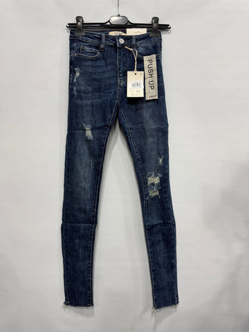 JEANS SLIM STRAPPATO ART.P290