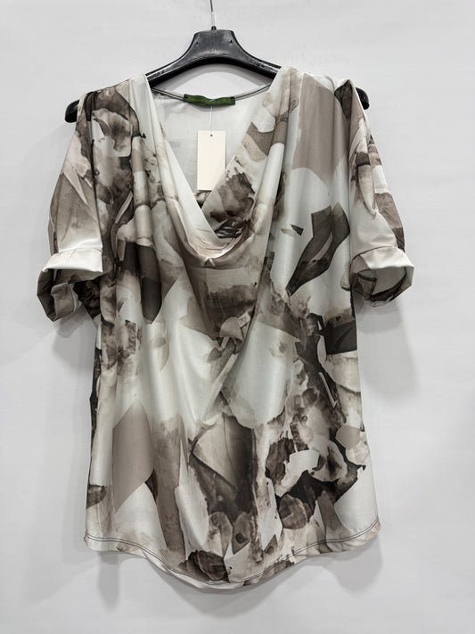 MAGLIA CURVY COLLO A BAVARO