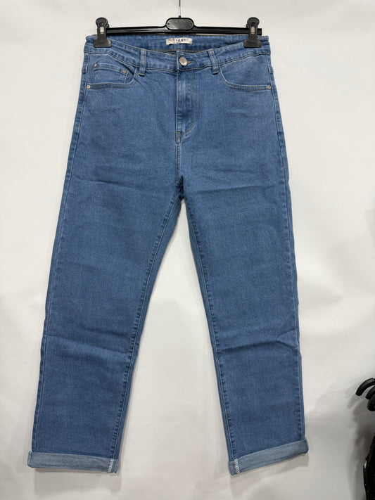 JEANS CURVY CON PIEGA IN CAVIGLIA