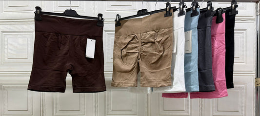 LEGGINGS A PANTALONCINO