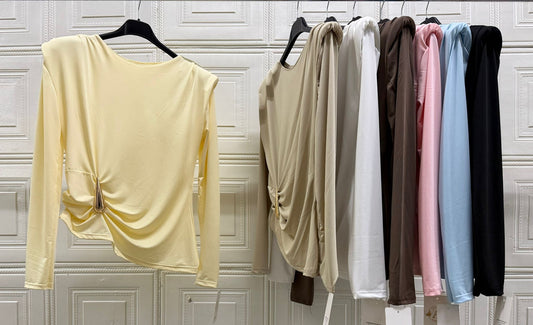 MAGLIA ASSIMETRICA SPALLINE