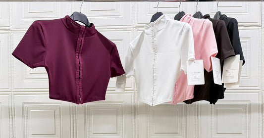 MAGLIETTINA CON CIAPPE IN LICRA